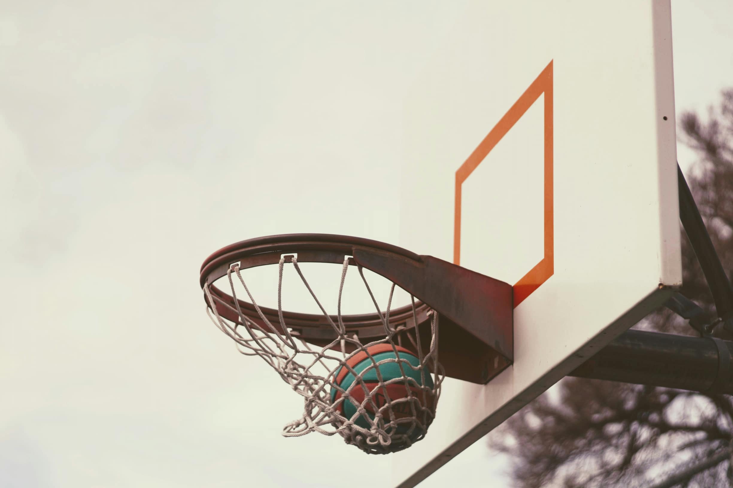 Live Betting Tips for Basketball: How to Make Real-Time Decisions